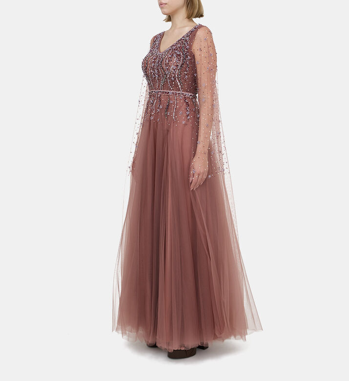 فستان تول مزين بأحجار الراين وأزهار