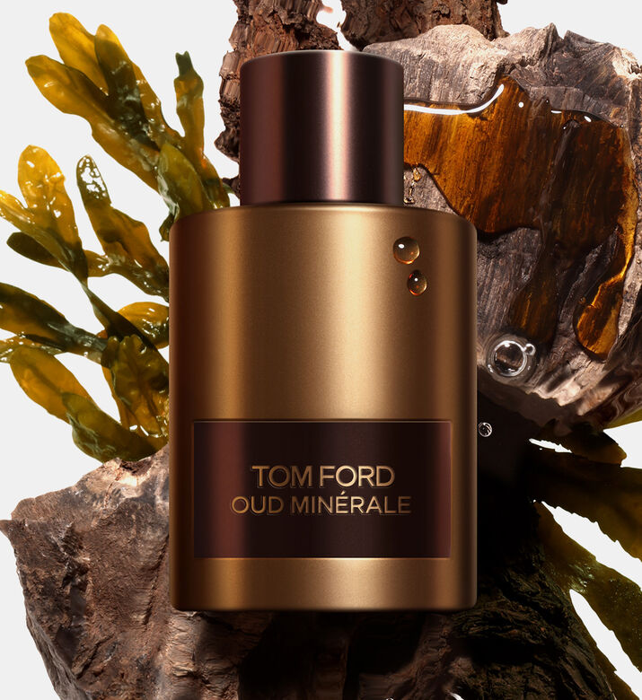 ماء عطر عود مينير بخاخ