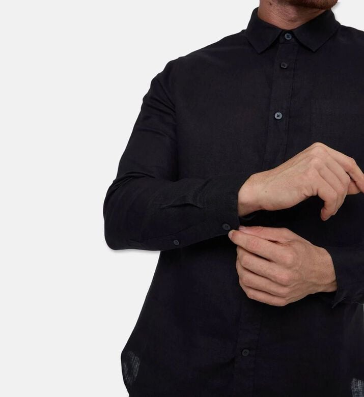 Vince Button-down Long-sleeve Shirt, Black, S, Model View