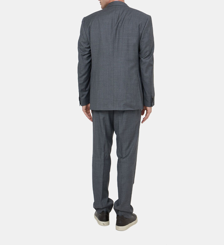 بدلة صوف خفيفة للغاية