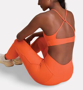 LIVE! Hydrafit Adaptiv Fitted Top, Model View