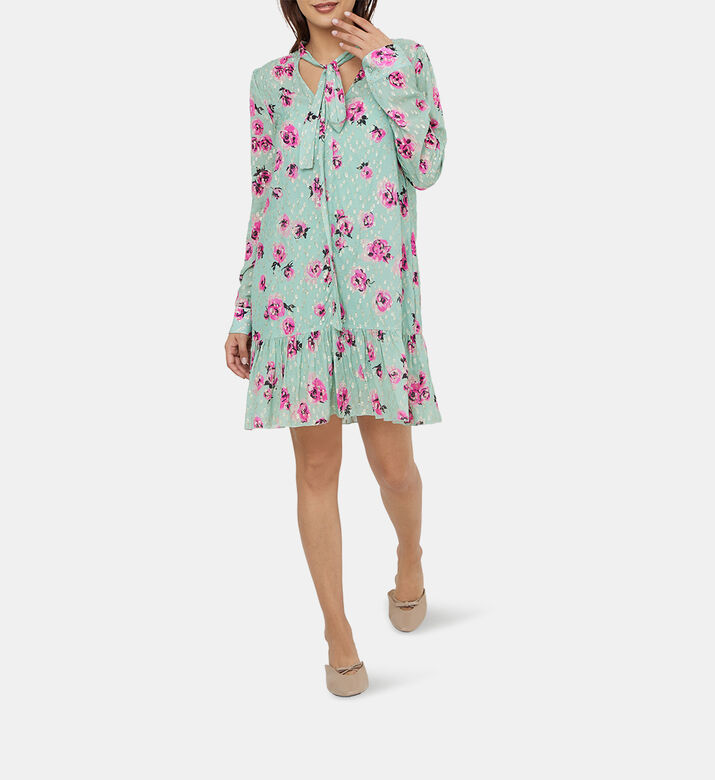 فستان بطبعة أزهار بألوان مائية