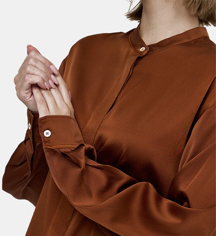 Satin Silk Collar Button-down Shirt