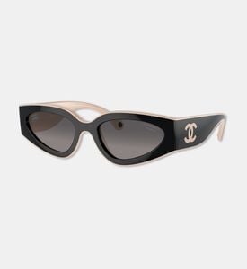 Chanel Sunglass, Packshot View
