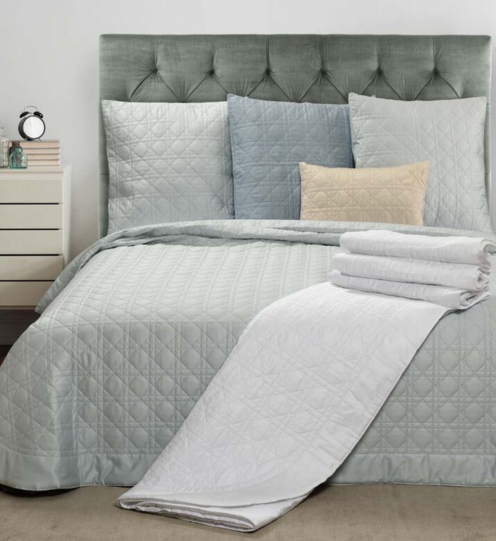 Adelaine Bed Cover