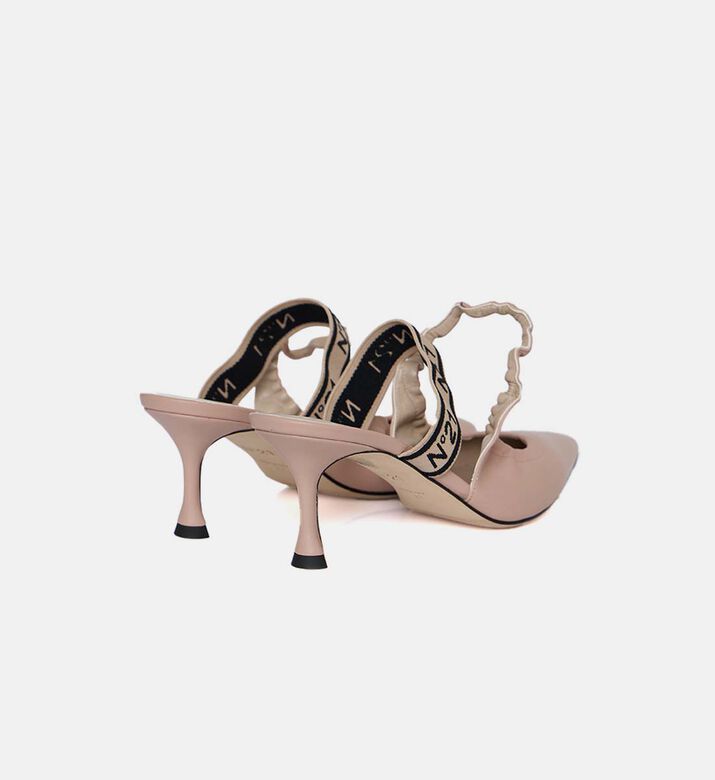 حذاء مفتوح من الخلف بكعب قصير ومقدمة مدببة