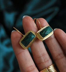 Ottoman Hands Square Emerald Drop Earrings, Packshot View