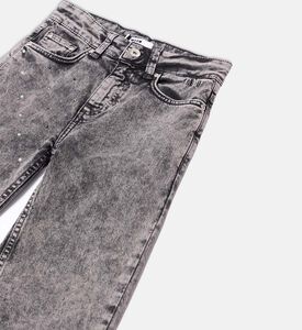 جينز دنيم مزين بأحجار الراين