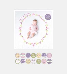 Lulujo Blanket Isn T She Lovely, Packshot View