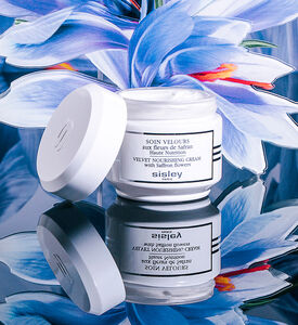 Velvet Nourishing Cream With Saffron Flowers 50 Ml