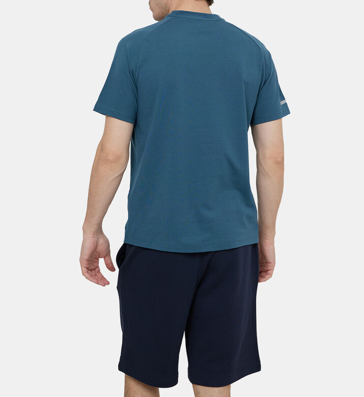 تيشيرت بلوغو بمزيج قطني