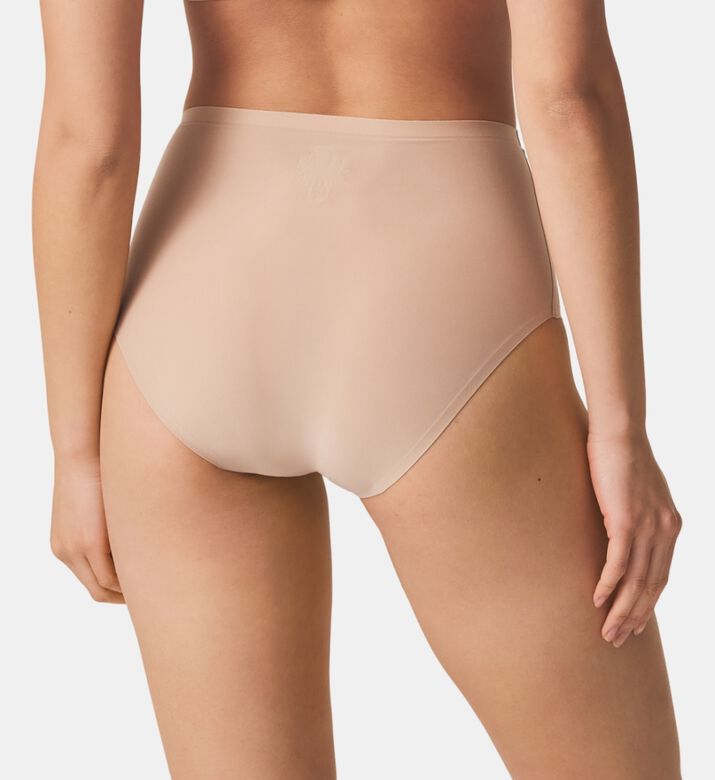 سروال داخلي كامل ناعم ومرن