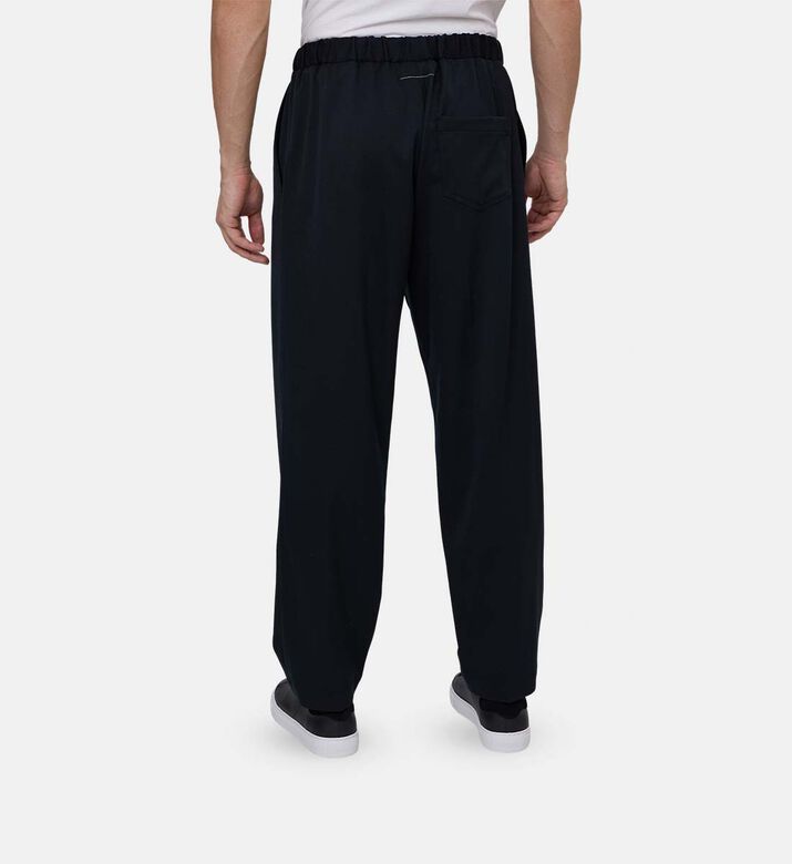 بنطال بخصر مطاطي وقصة عادية