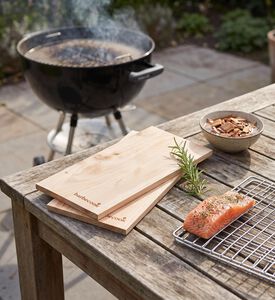 Barbecook Cedar Wood 2-piece Smoking Boards Set, Packshot View