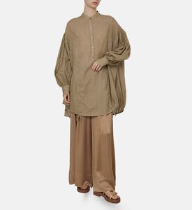 قميص بأكمام منفوشة وصف أزرار