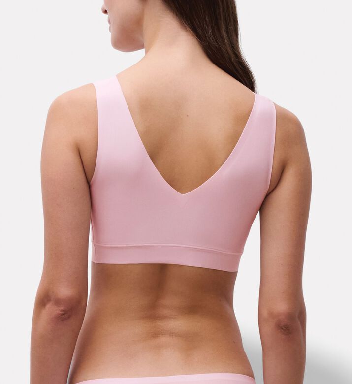 Chantelle Bra, Model View