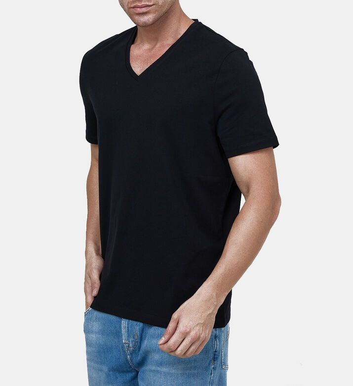 V-neck T-shirt
