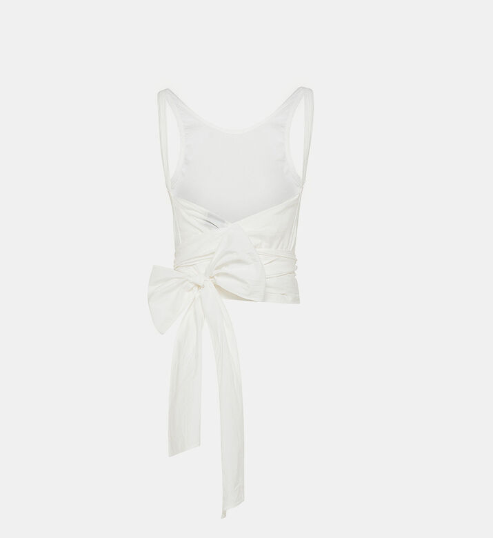 بلوزة بدون أكمام بحزام