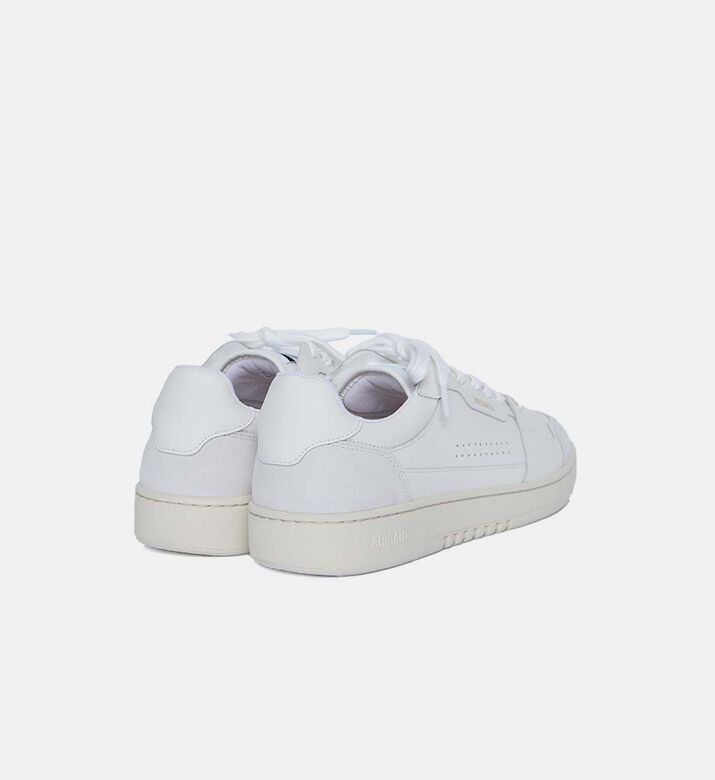 حذاء رياضي منخفض الكاحل بنعل مكتنز