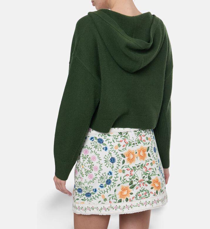 Alice and Olivia Card Corey, Model View