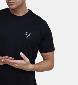 Nature-inspired Print T-shirt Nature-inspired Print T-shirt