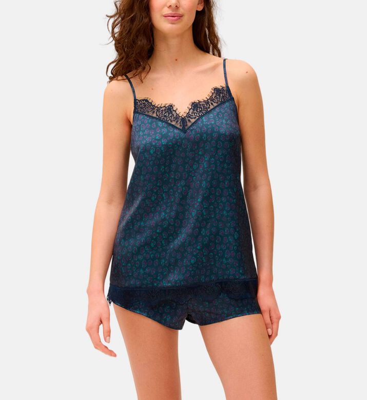 Simone Perele Short, Model View