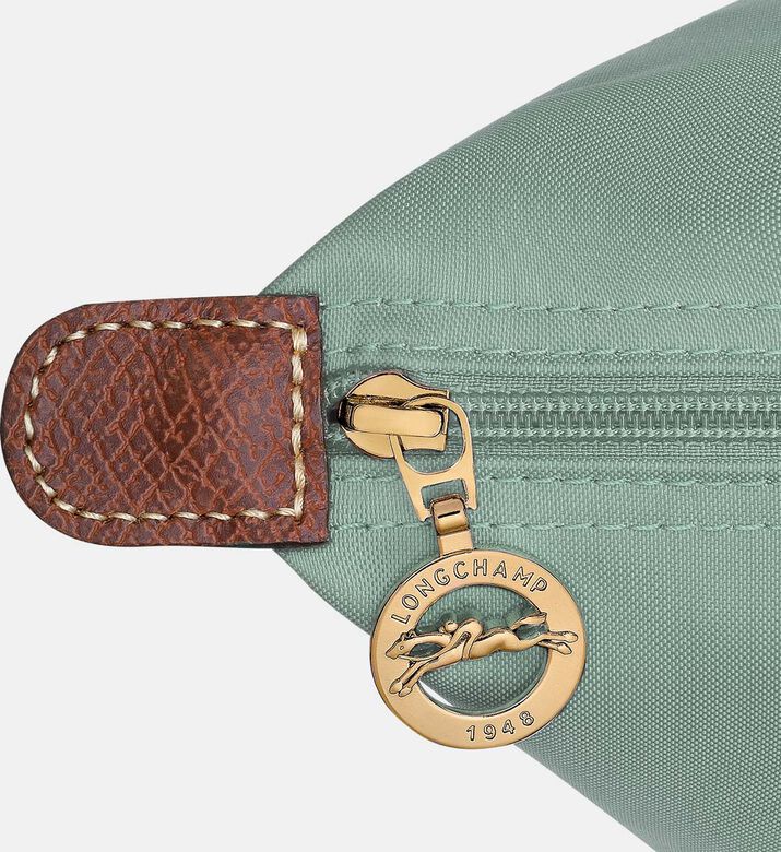 حقيبة يد أصلية بشعار مطرز