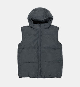 فيست بغطاء رأس بنقشة أحرف الماركة