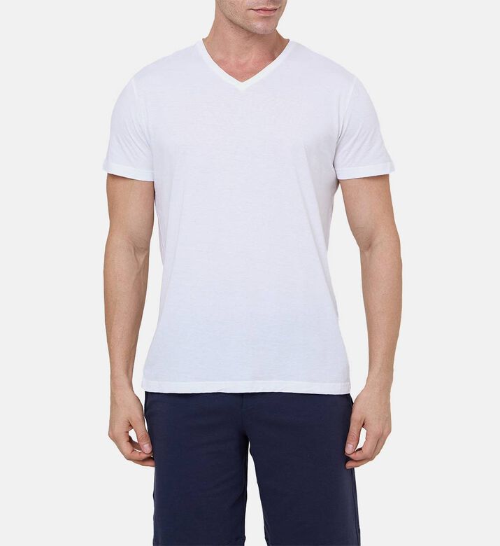 تي شيرت قطن بأكمام قصيرة ورقبة على شكل حرف V