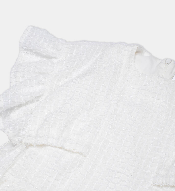 فستان بأكمام مكشكشة واسع