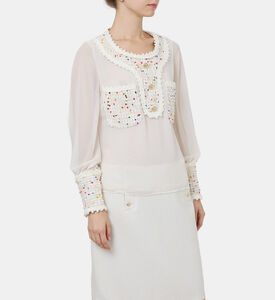 بلوزة بأكمام طويلة بتقليمات تويد