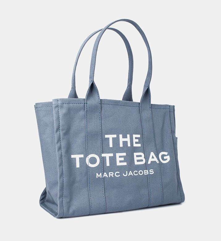 حقيبة يد كبيرة ملونة