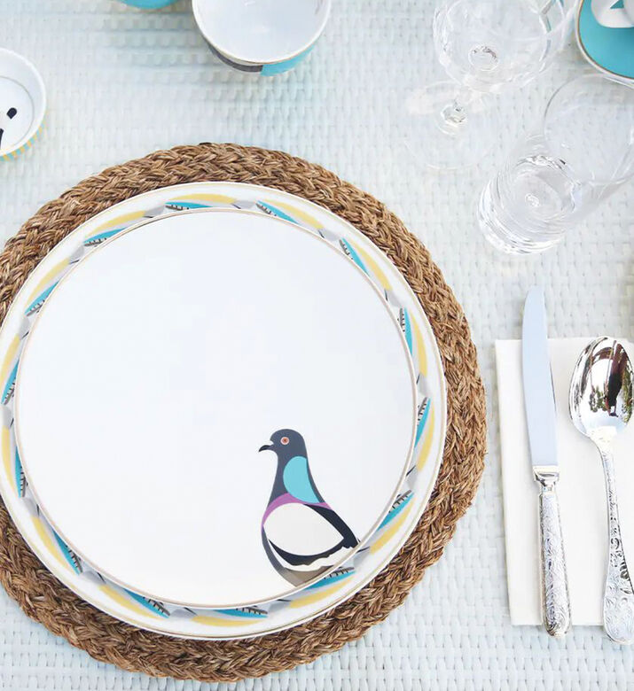 Silsal Sarb Dinner Plate Rock Pigeon, Packshot View
