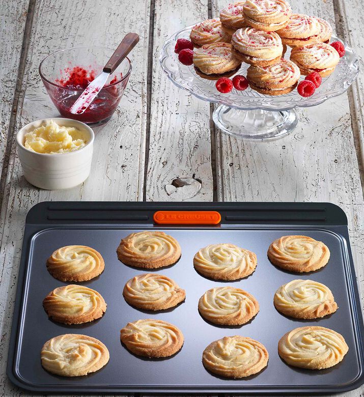 Insulated Cookie Sheet- 38 Cm