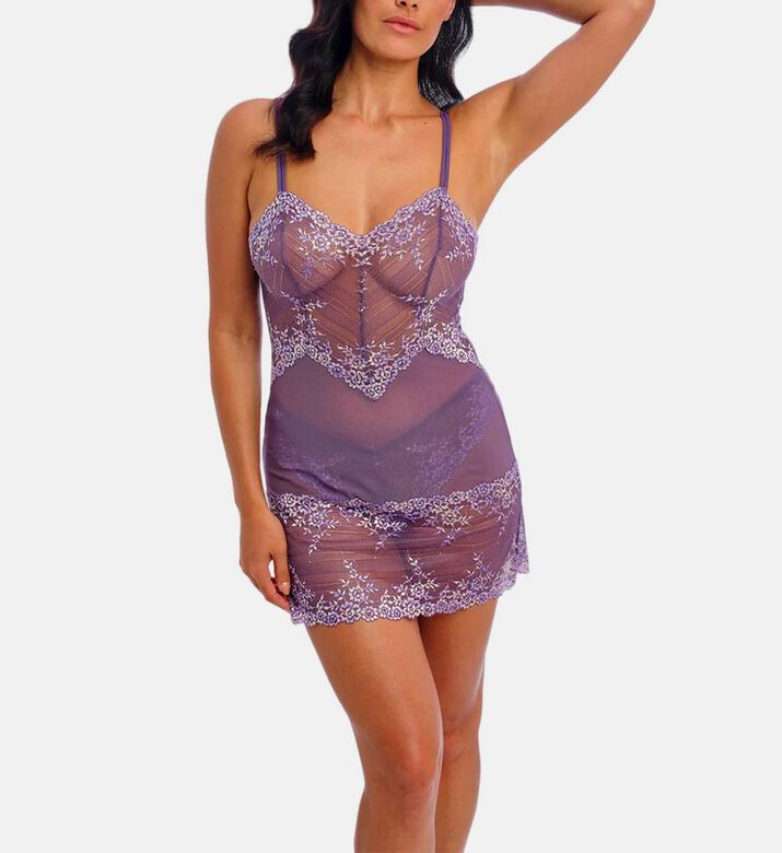 Wacoal Chemise, Model View