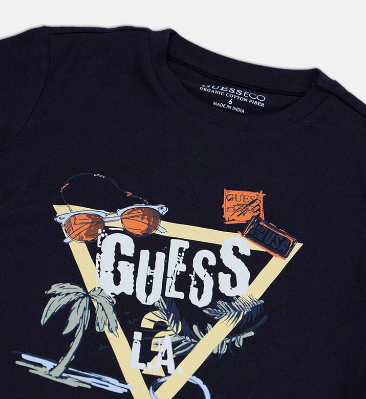 تيشيرت فضفاض بحافة مستقيمة وطبعة شعار تيشيرت فضفاض بحافة مستقيمة وطبعة شعار