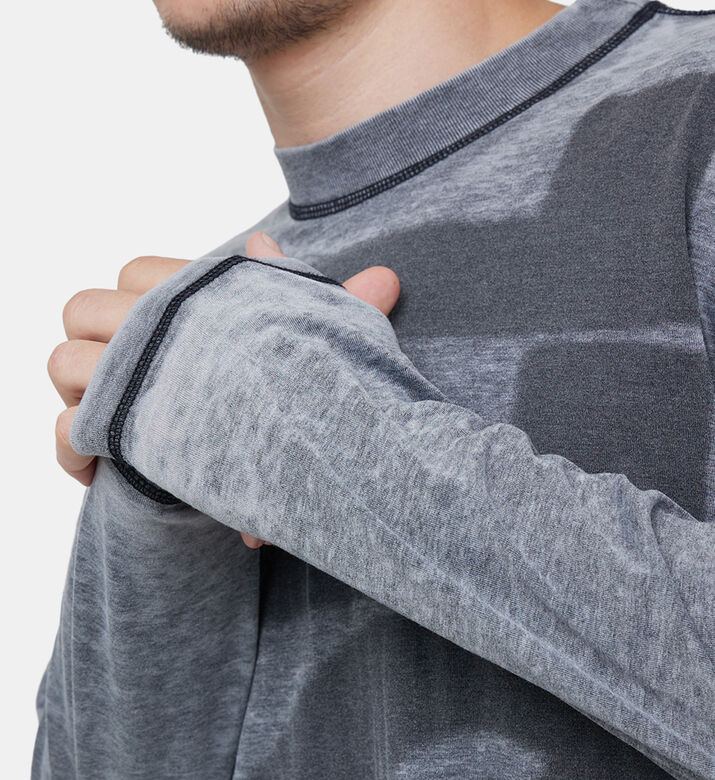 تيشيرت قطن بأكمام طويلة بلوغو