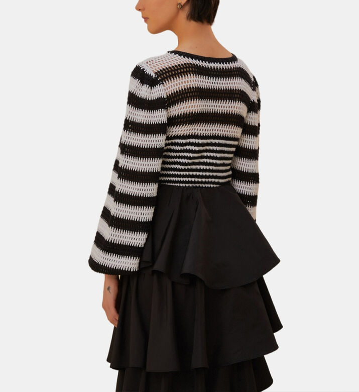 بلوزة كروشيه قطنية مخططة