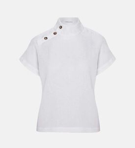 بلوزة بأكمام قصيرة وياقة عالية