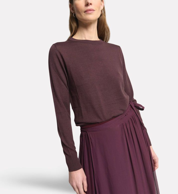 Beatrice B Sweat Cn, Gold, L, Model View