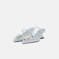 Pointed-toe Kitten Heels Mules