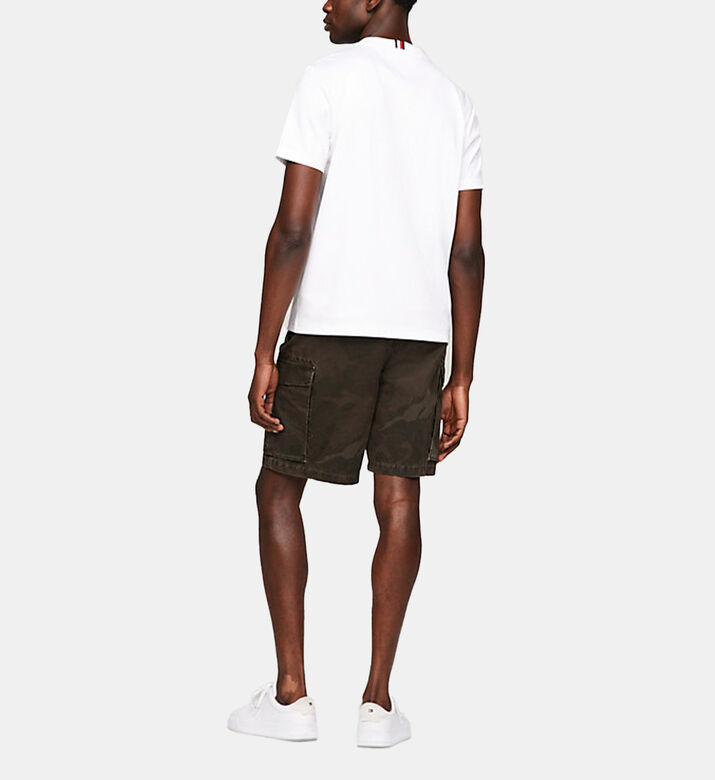 تيشيرت بياقة مستديرة مطرز بلوغو تيشيرت بياقة مستديرة مطرز بلوغو