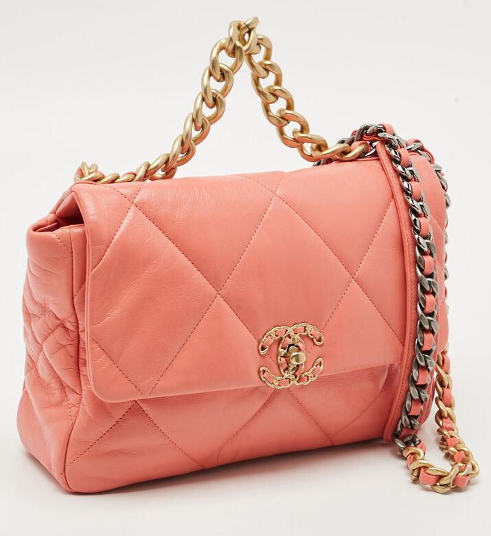 Chanel Bag Meduim, Packshot View