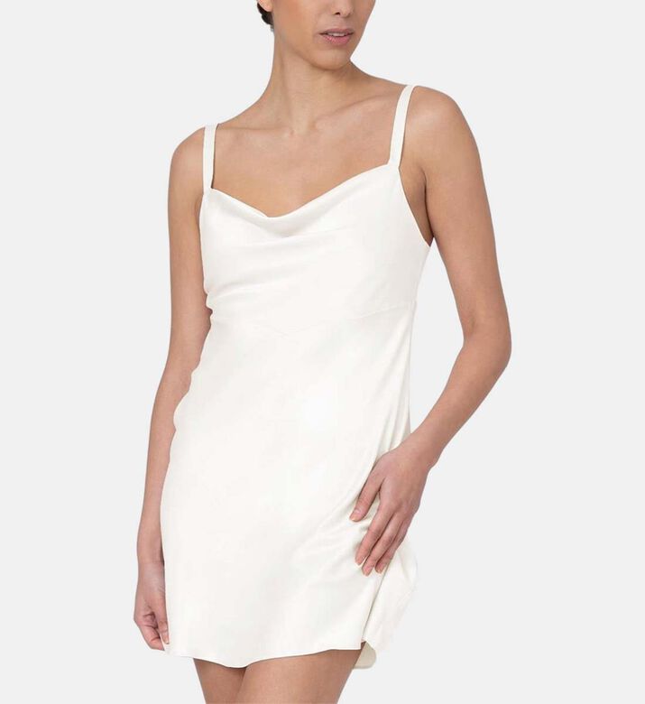 Three-quarter Feather Trim Cover-up