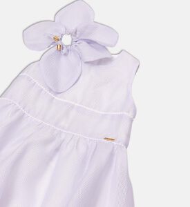 فستان بقصّة هرمية مزين بزخرفة زهرية