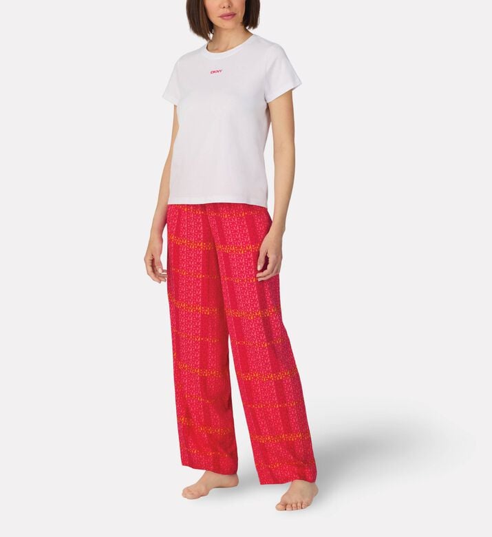 DKNY Cotton Viscose Lounge Set, Model View