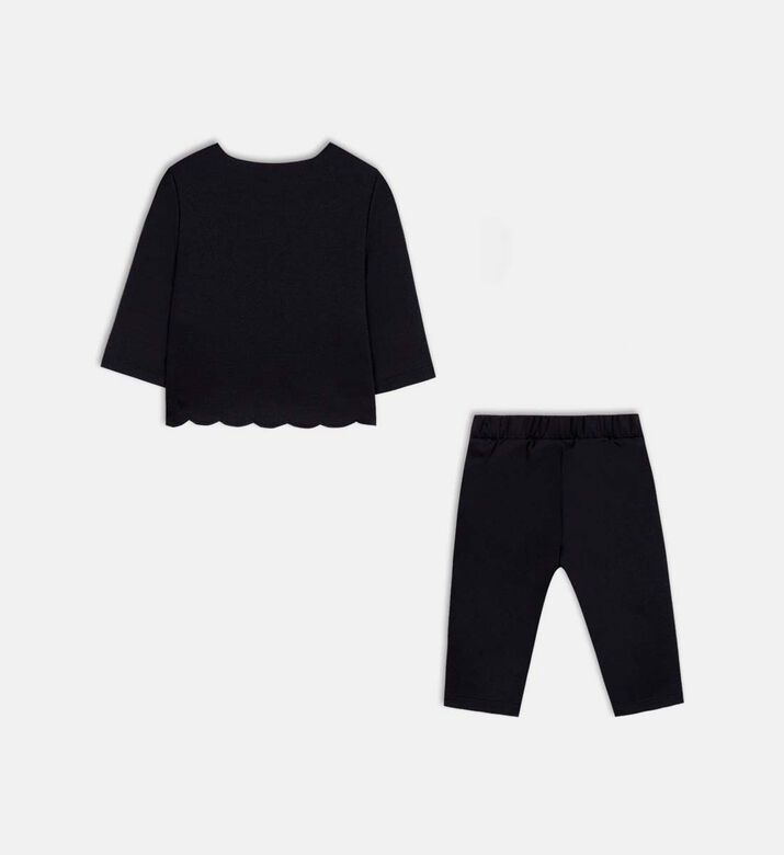 طقم جري بأزرار إغلاق