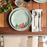 Gallery Bread Plate