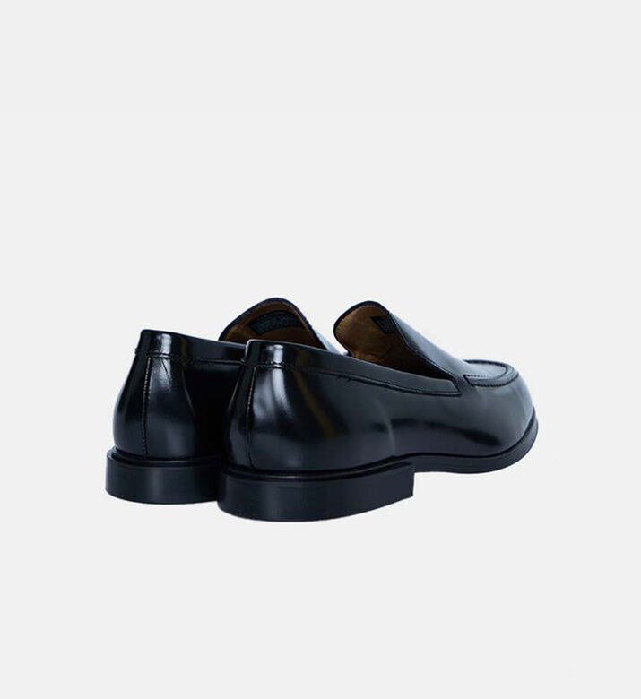 Clean Leather Moccasins