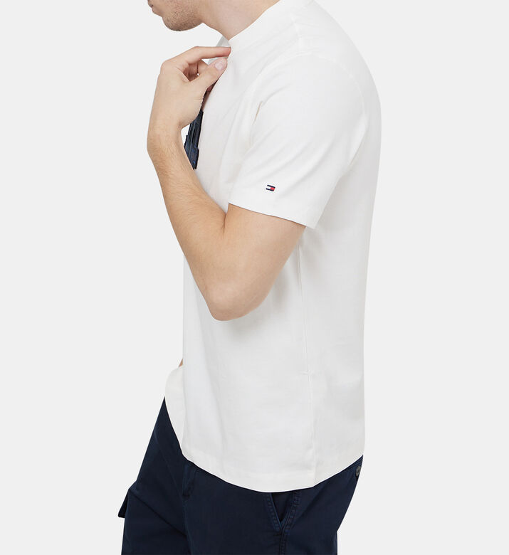 تيشيرت قطن مزين بنقشة أحرف العلامة